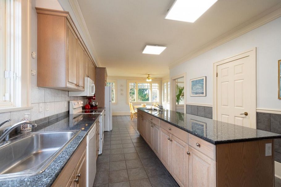 4825 Connaught Drive Vancouver, BC - 16