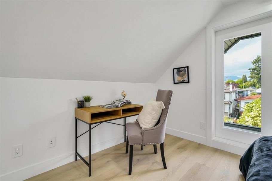 2 3216 Venables Street Vancouver, BC - 18