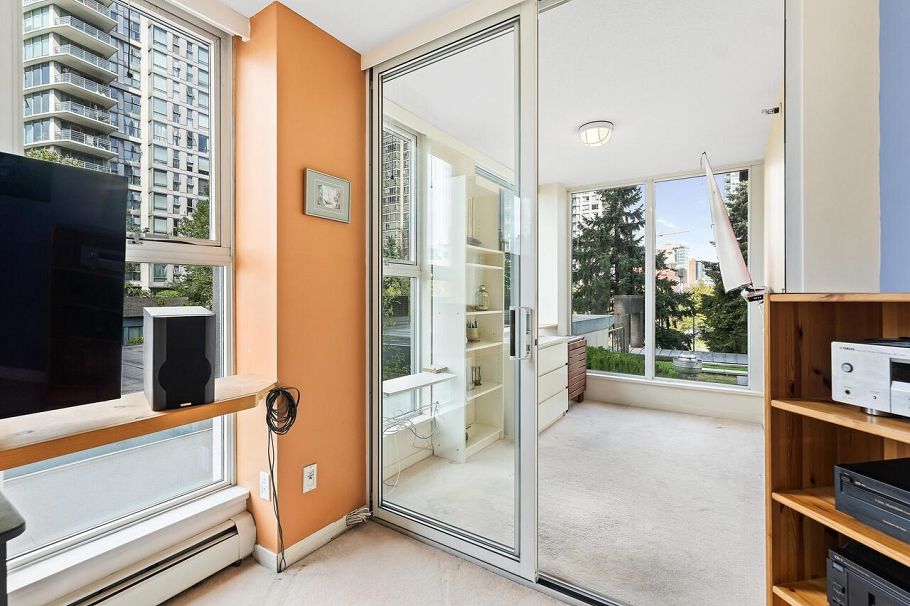 501 1009 Expo Boulevard Vancouver, BC - 13