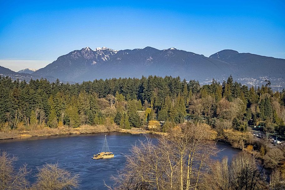 1001 845 Chilco Street Vancouver, BC - 32