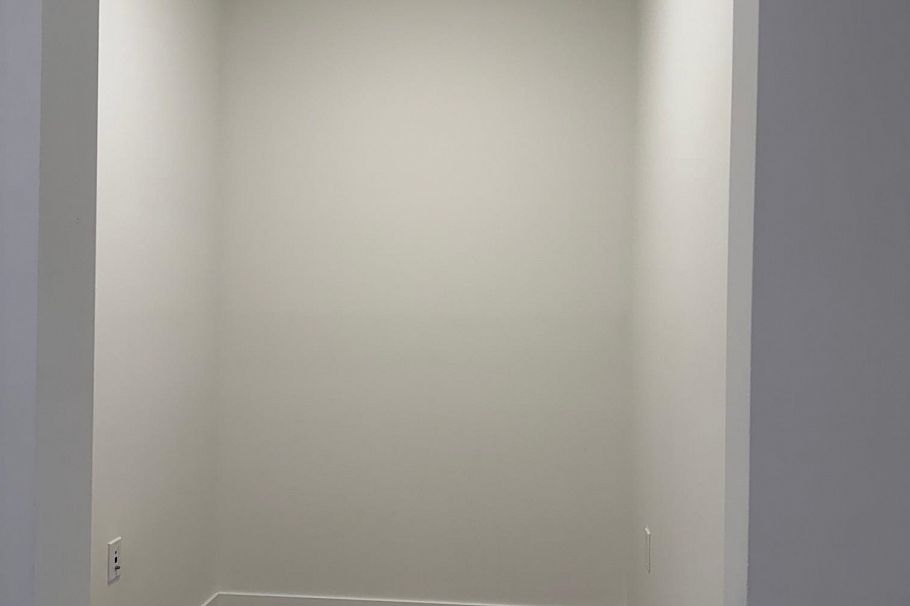 202 108 E 8th Street North Vancouver, BC - 14