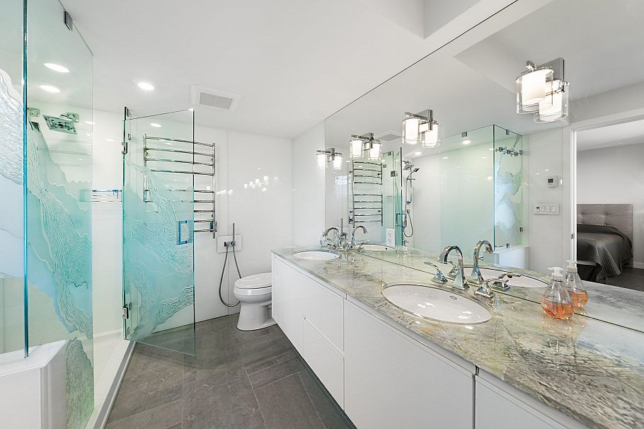 1001 845 Chilco Street Vancouver, BC - 21