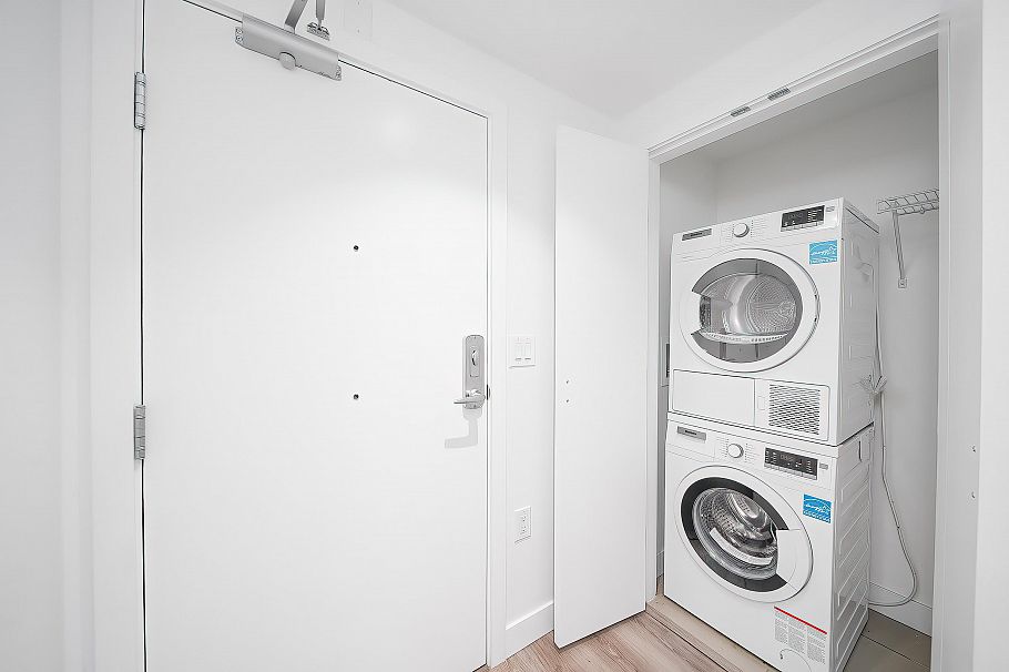 602 8181 Chester Street Vancouver, BC - 13