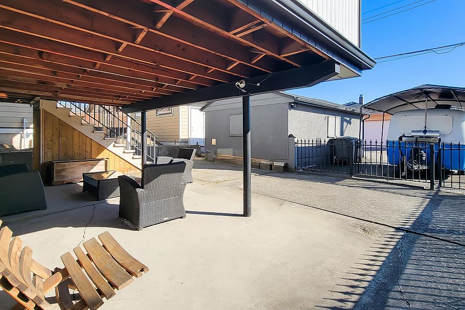 3304 Venables Street Vancouver, BC - 37