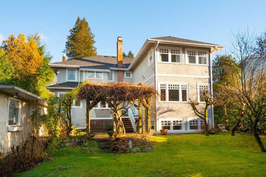 4825 Connaught Drive Vancouver, BC - 32