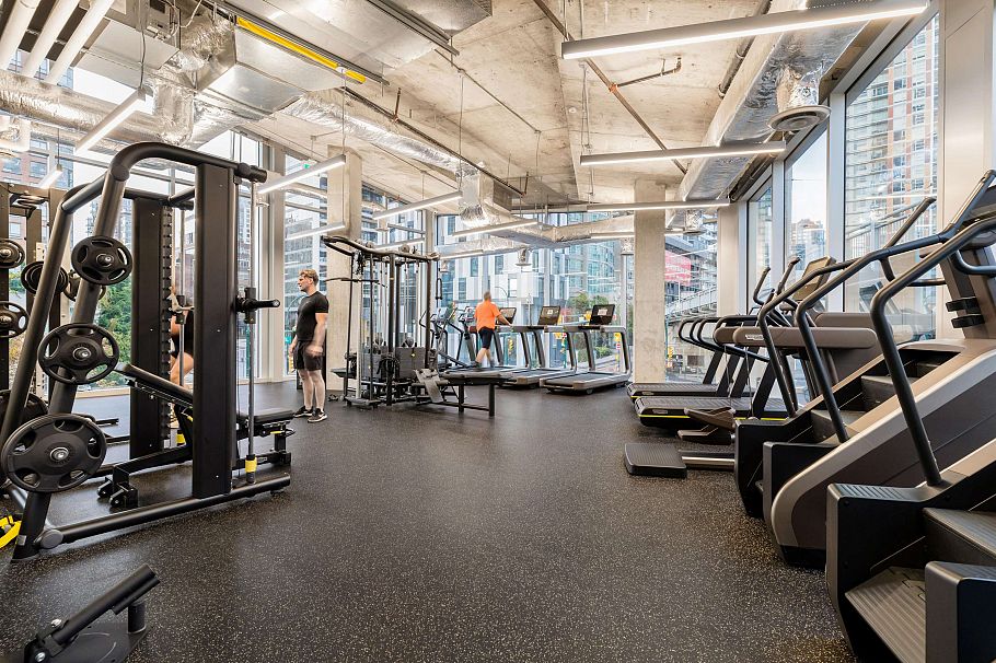 4906 1480 Howe Street Vancouver, BC - 23