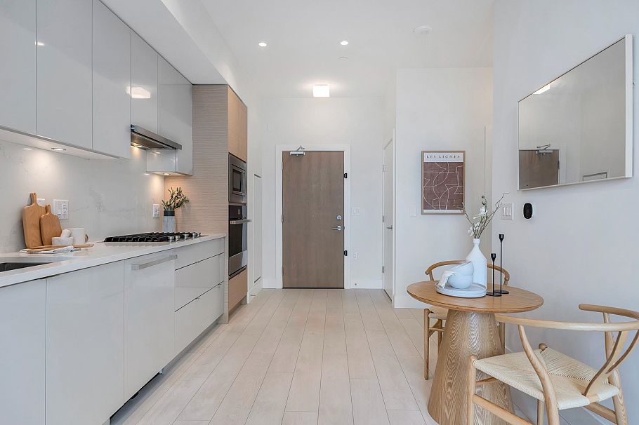 601 3438 Sawmill Crescent Vancouver, BC - 14