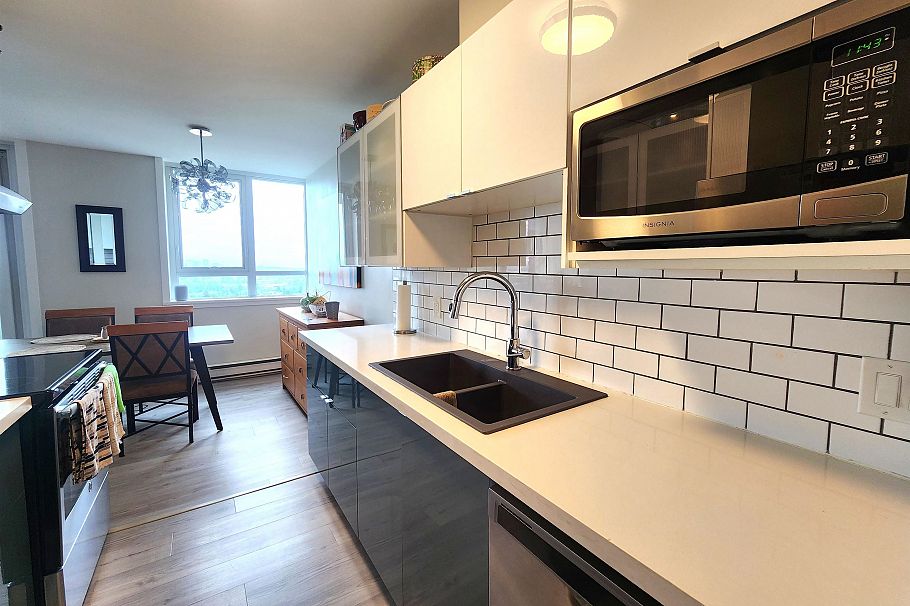 1205 4160 Sardis Street Burnaby, BC - 12