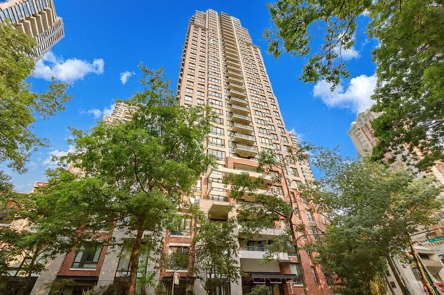 2704 909 Mainland Street Vancouver, BC - 11