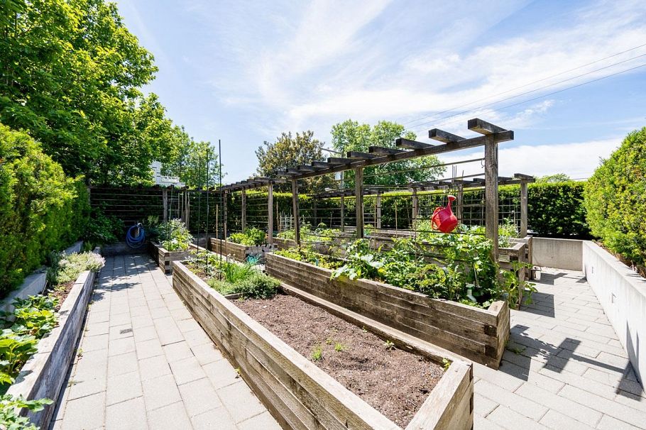 321 3333 Main Street Vancouver, BC - 17