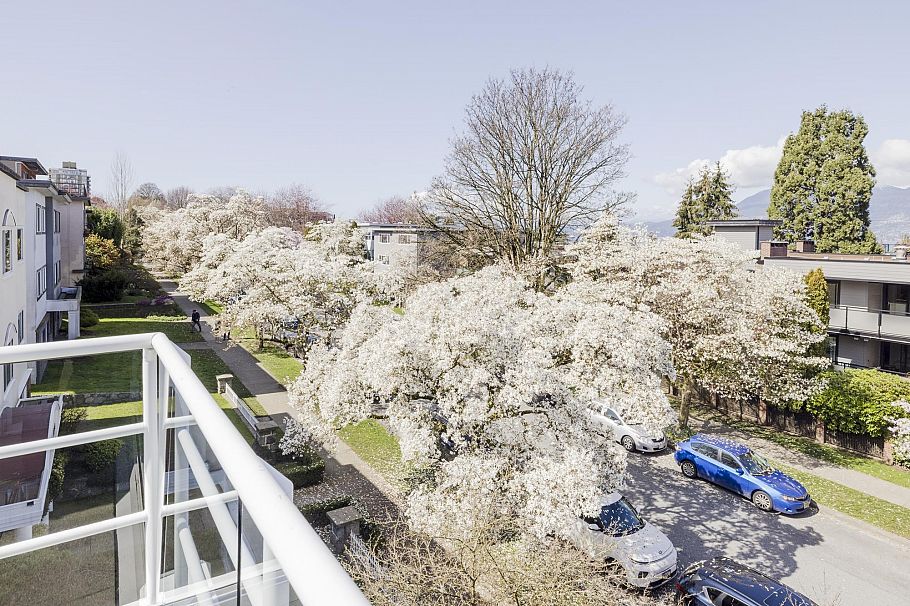 2240 York Avenue Vancouver, BC - 13