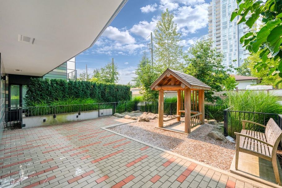 304 488 W 58th Avenue Vancouver, BC - 22