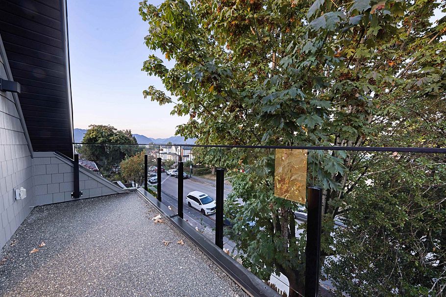 1 5315 Inverness Street Vancouver, BC - 25