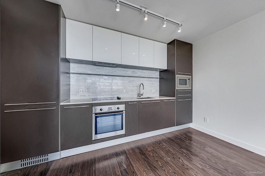 2801 8131 Nunavut Lane Vancouver, BC - 9