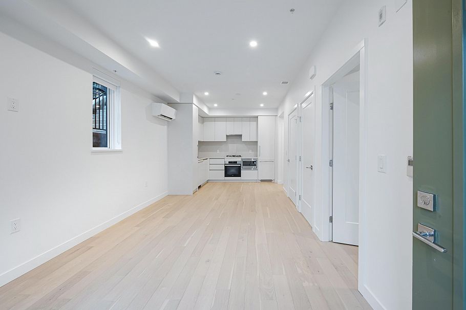 871 W 33rd Avenue Vancouver, BC - 6