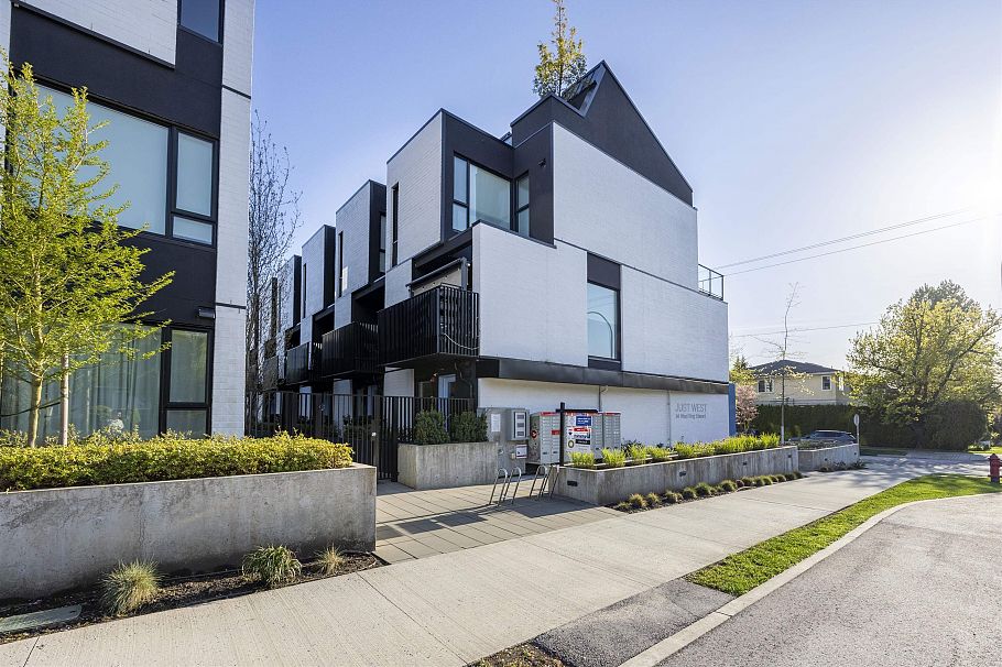 24 94 W King Edward Avenue Vancouver, BC - 9