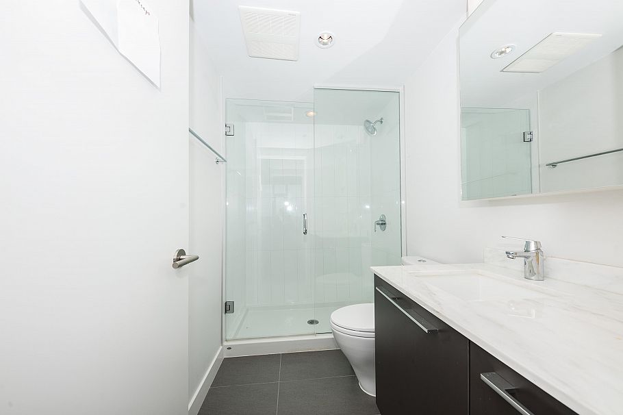 1502 8131 Nunavut Lane Vancouver, BC - 14