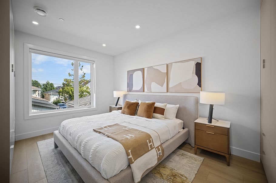 2 3563 E 25th Avenue Vancouver, BC - 13