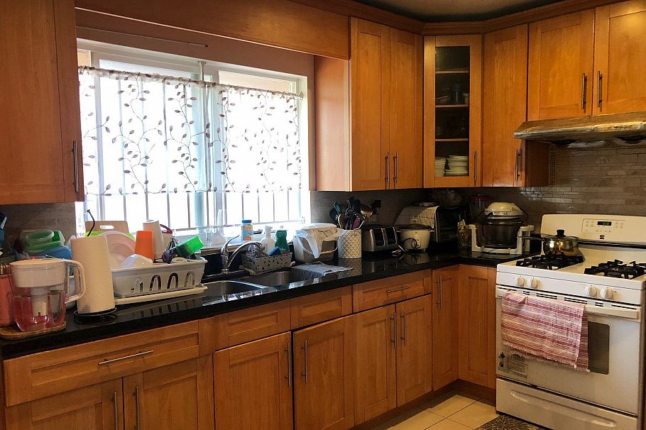 153 SE Marine Drive Vancouver, BC - 3