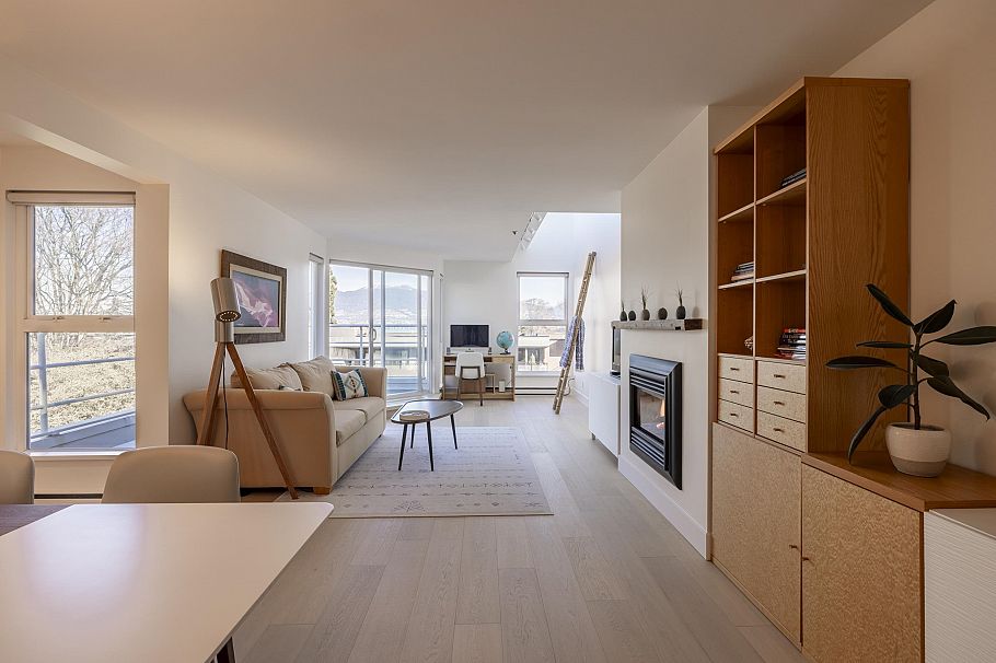 2240 York Avenue Vancouver, BC - 2