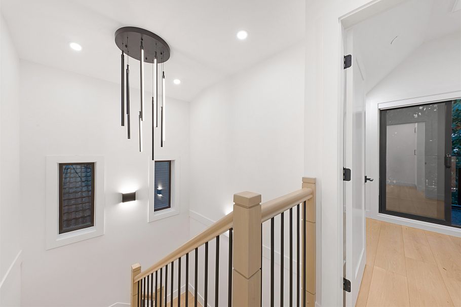 1 5315 Inverness Street Vancouver, BC - 22