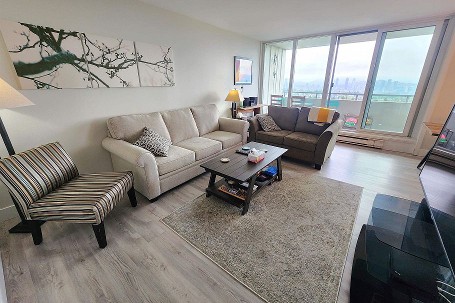 1205 4160 Sardis Street Burnaby, BC - 2