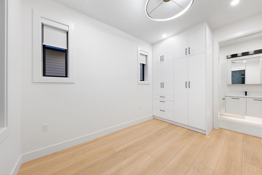 1 5315 Inverness Street Vancouver, BC - 19