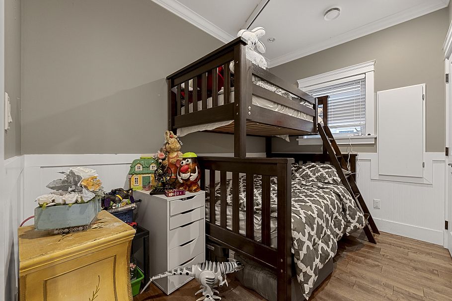 136 E 59th Avenue Vancouver, BC - 16