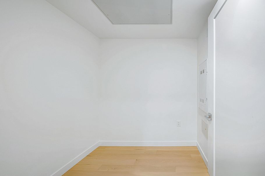 871 W 33rd Avenue Vancouver, BC - 12