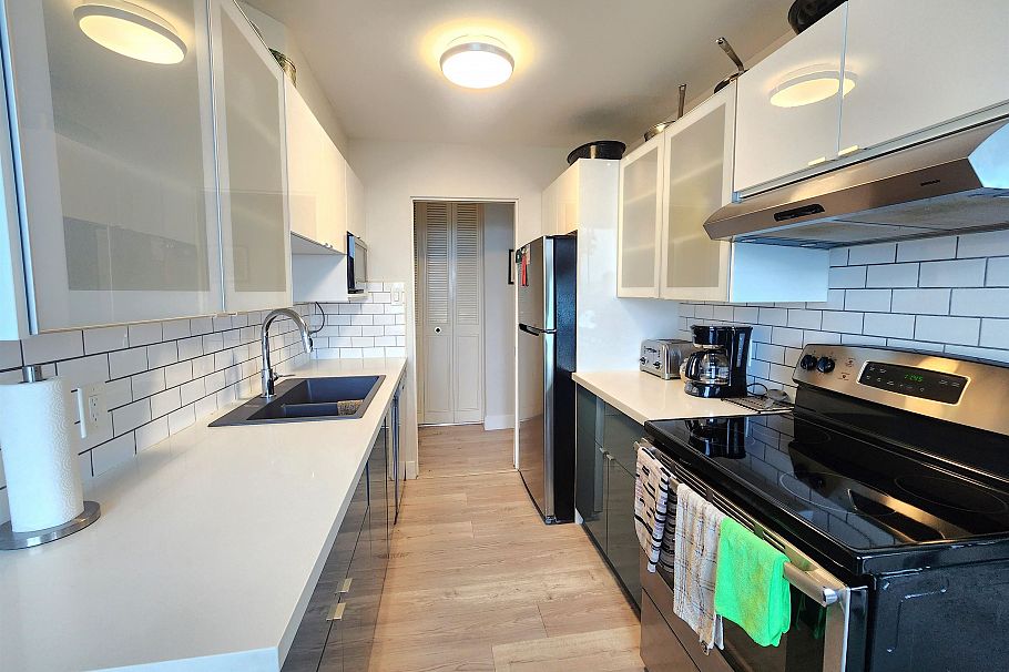 1205 4160 Sardis Street Burnaby, BC - 11