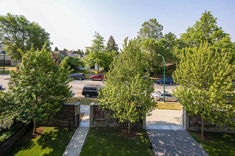310 1561 W 57 Avenue Vancouver, BC - 20