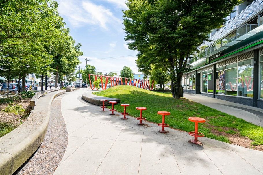 321 3333 Main Street Vancouver, BC - 19