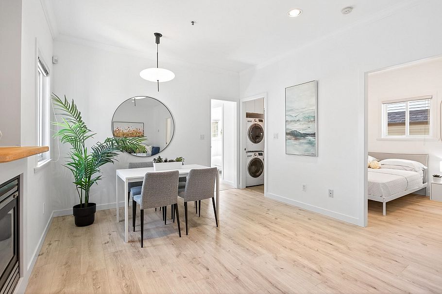 1368 E 7th Avenue Vancouver, BC - 10