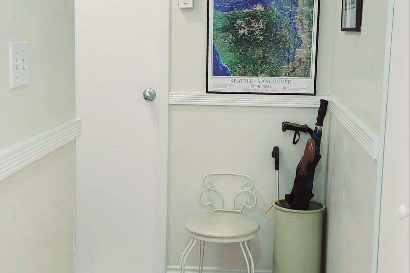 208 811 Helmcken Street Vancouver, BC - 8