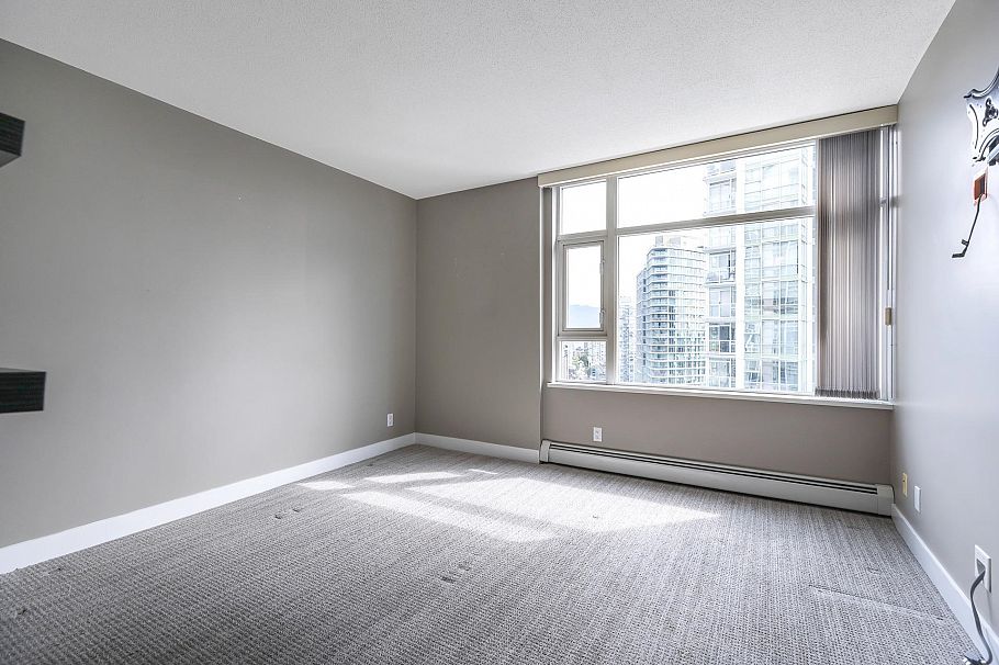 2706 198 Aquarius Mews Vancouver, BC - 19