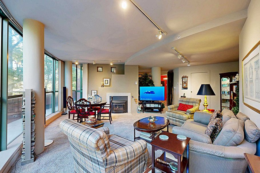 301 1888 Alberni Street Vancouver, BC - 4