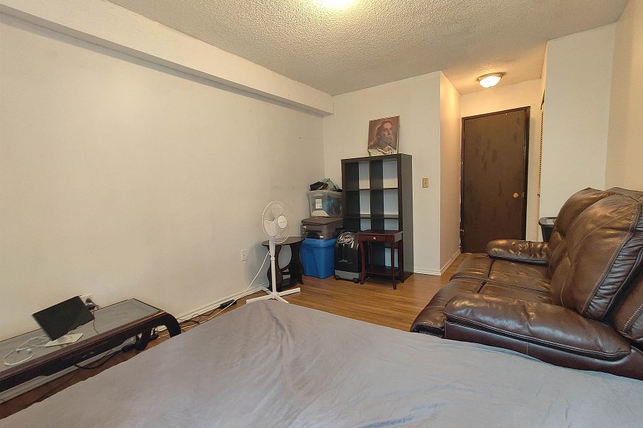 108 1420 E 7th Avenue Vancouver, BC - 17