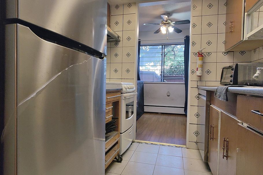 108 1420 E 7th Avenue Vancouver, BC - 12