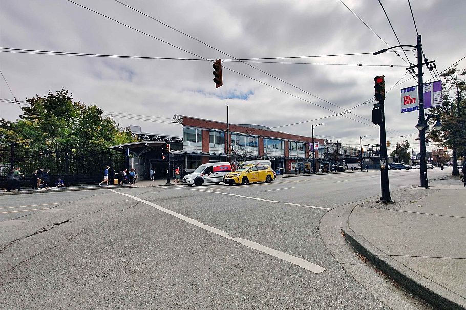 108 1420 E 7th Avenue Vancouver, BC - 39