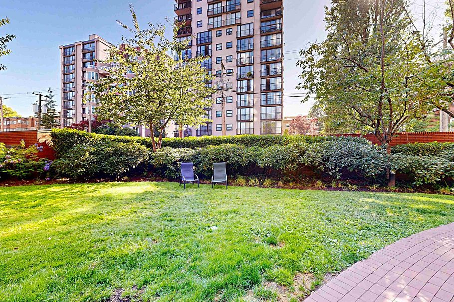 301 1888 Alberni Street Vancouver, BC - 40