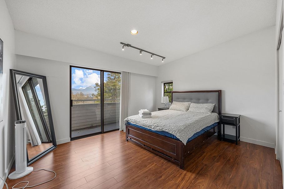 3276 W 21st Avenue Vancouver, BC - 18