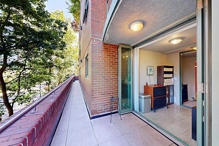 301 1888 Alberni Street Vancouver, BC - 30