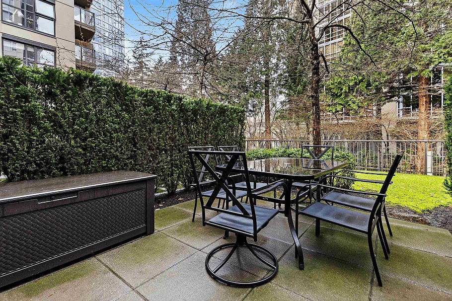 975 Beatty Street Vancouver, BC - 16