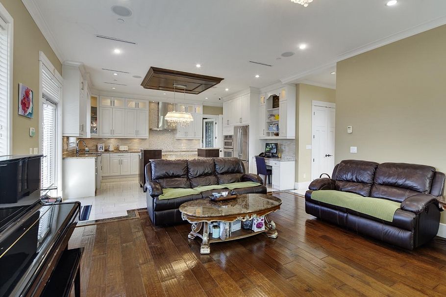 2168 W 16th Avenue Vancouver, BC - 13