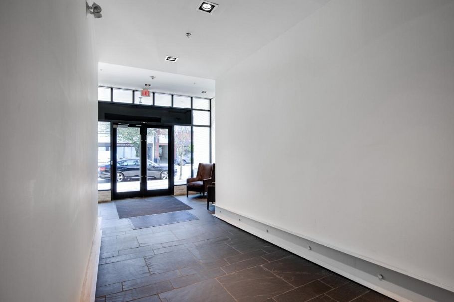 309 4355 W 10th Avenue Vancouver, BC - 3