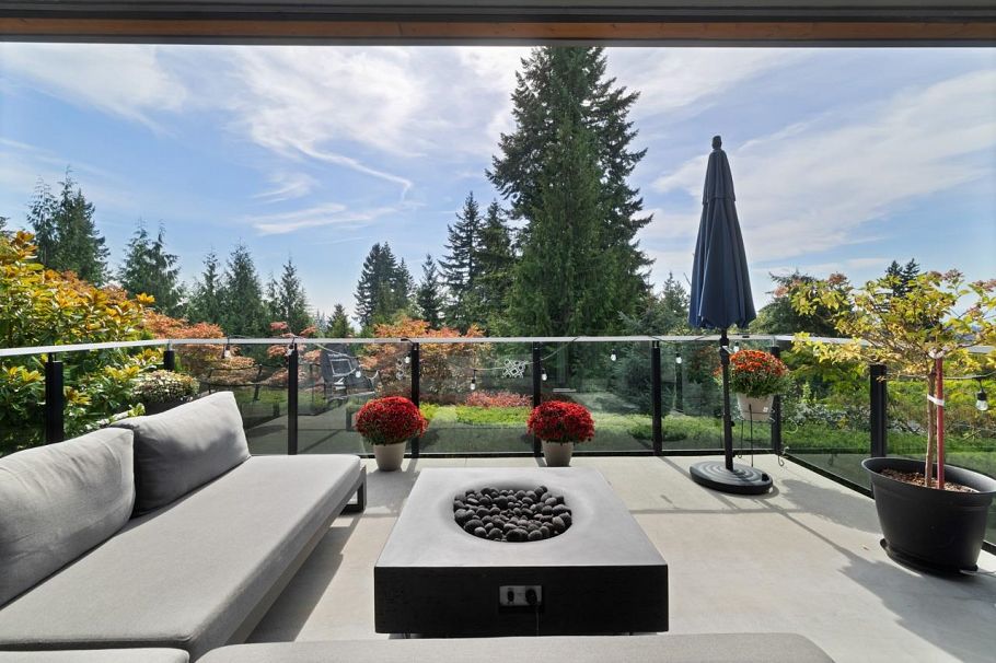 291 Monteray Avenue North Vancouver, BC - 16