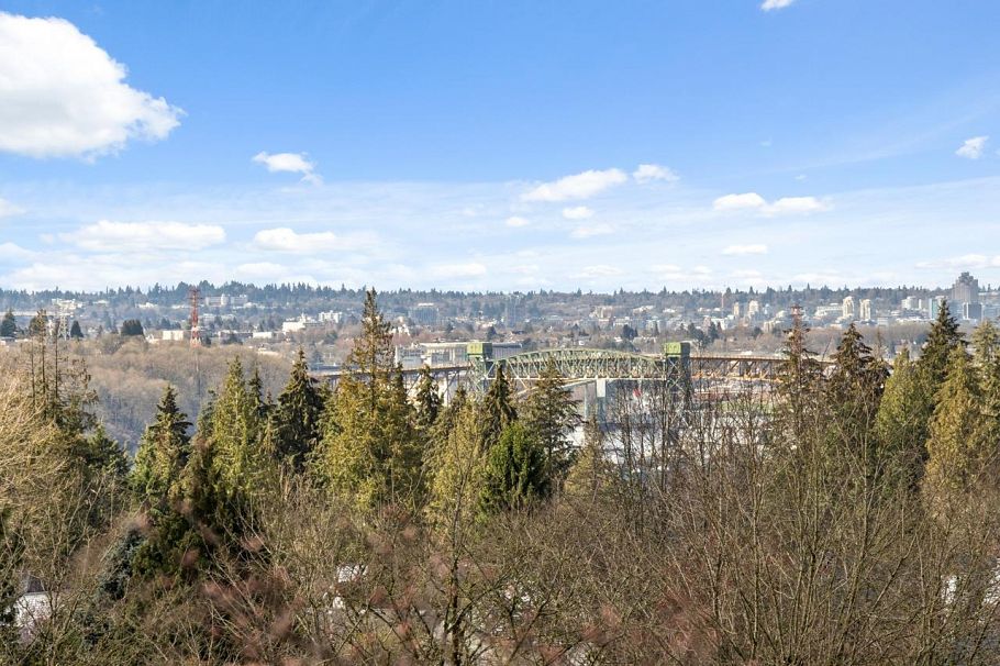 610 1000 Bowron Court North Vancouver, BC - 24