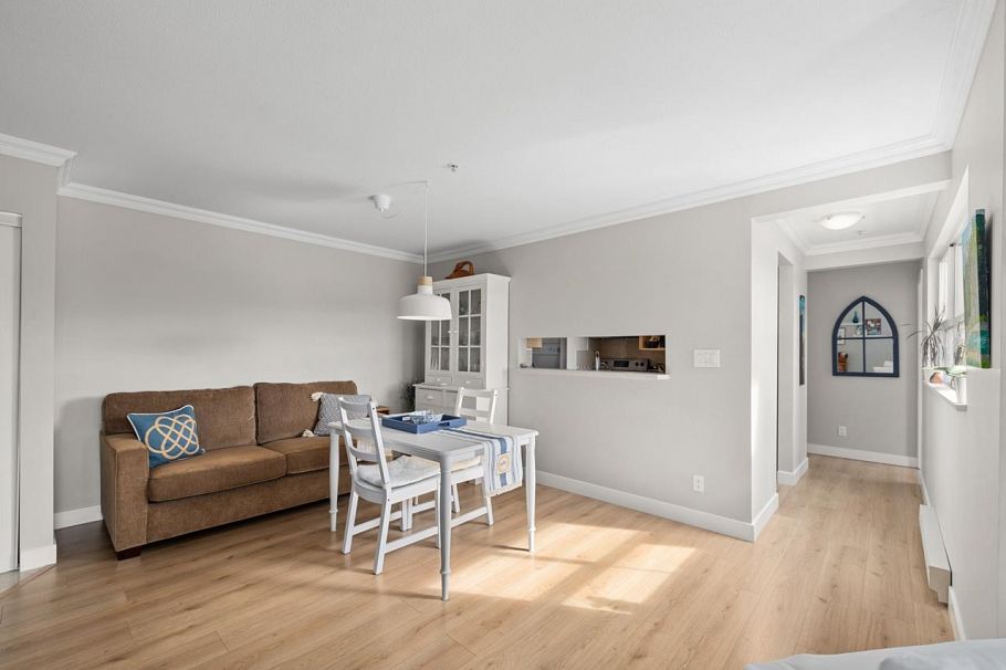 610 1000 Bowron Court North Vancouver, BC - 9