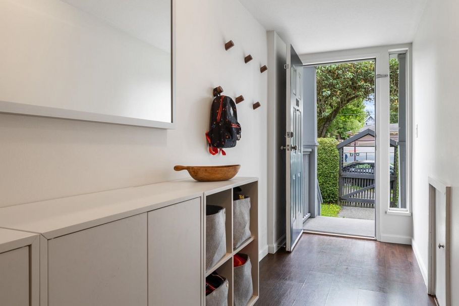 103 W 15th Avenue Vancouver, BC - 24