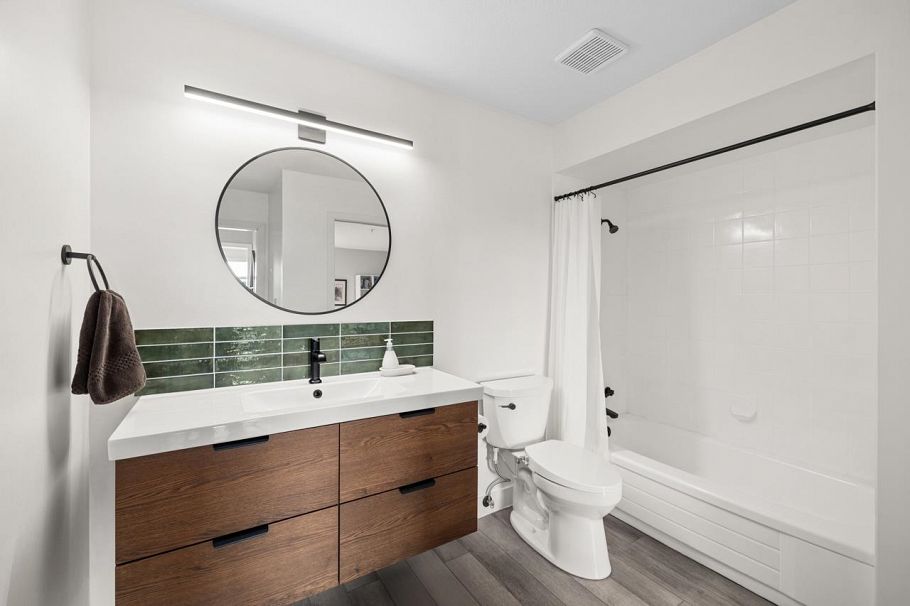 610 1000 Bowron Court North Vancouver, BC - 21